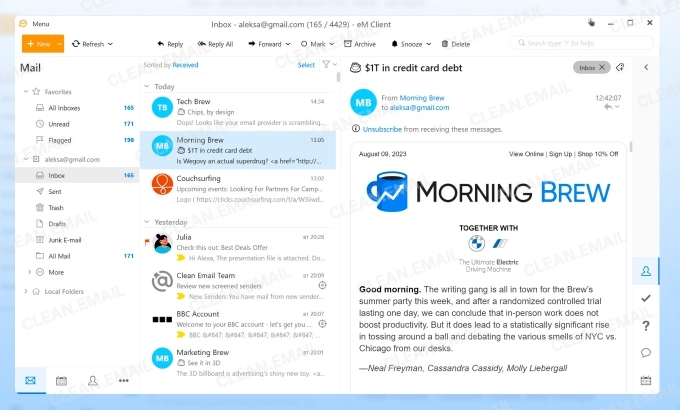 eM Client combines email, calendar, contacts, tasks, notes, and chat